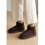 D.FRANKLIN Nordic Low Basic Chocolate DFSH370021-CHOC-36