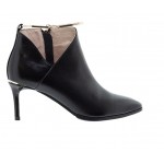 LOW ANKLE BOOT CHEVALIER Black